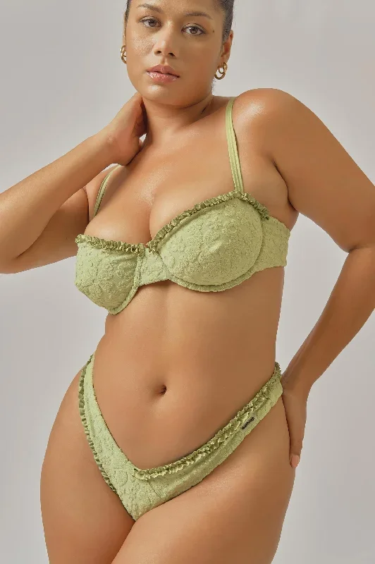 amelia-top-matcha-jacquard