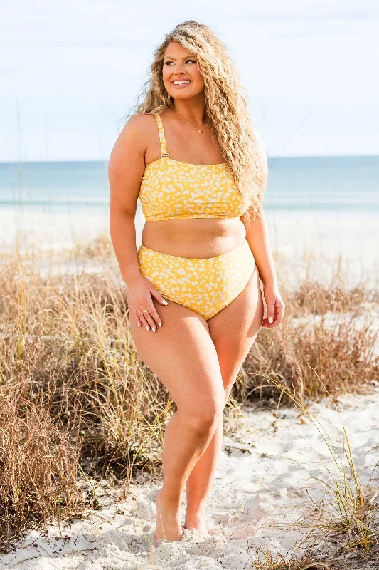 feeling-fine-and-sandy-swim-bottom-yellow-floral