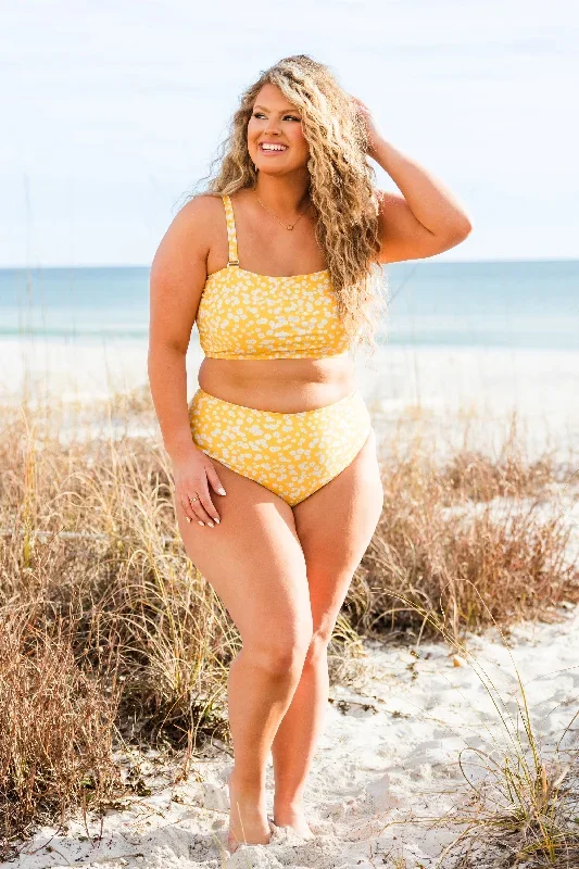 feeling-fine-and-sandy-swim-bottom-yellow-floral