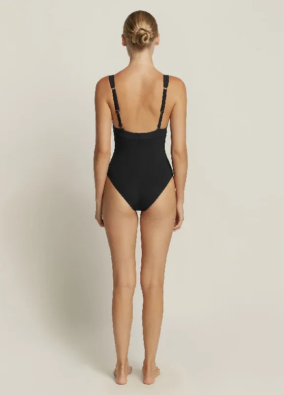 jetset-moulded-one-piece-j10794-black