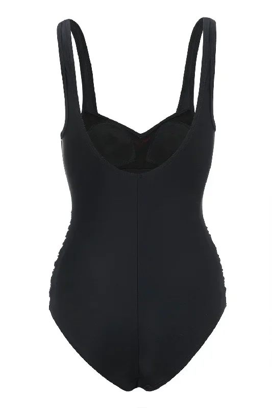 maillot-de-bain-de-broderie-noire