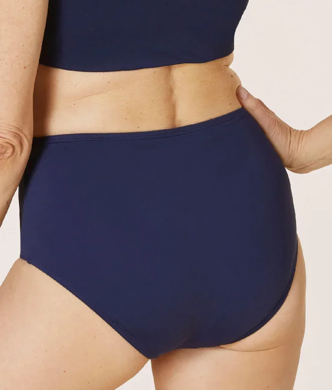 the-high-waisted-bottom-flat-navy